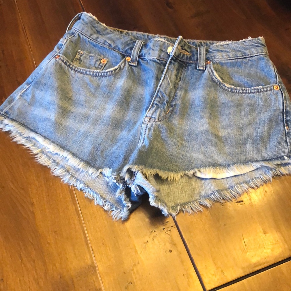 H&M denim shorts